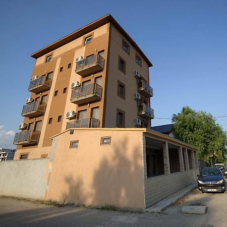 La Mare Darius Mihai Năvodari Extérieur photo